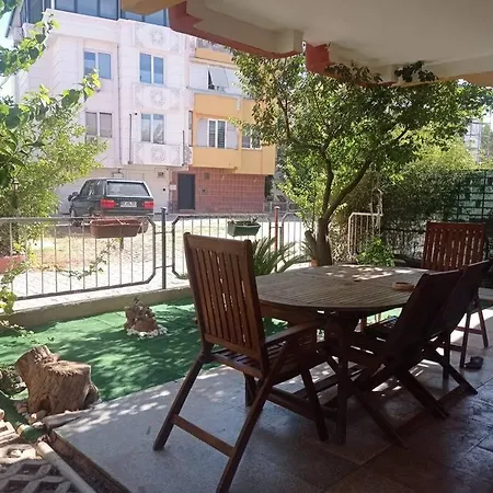 8 Kisilik Ferah Ve Konforlu Size Ozel * Antalya