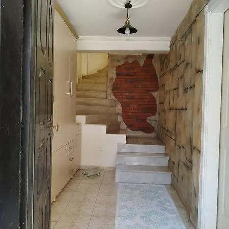 8 Kisilik Ferah Ve Konforlu Size Ozel Villa Antalya