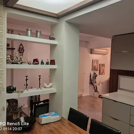 8 Kisilik Ferah Ve Konforlu Size Ozel Villa *